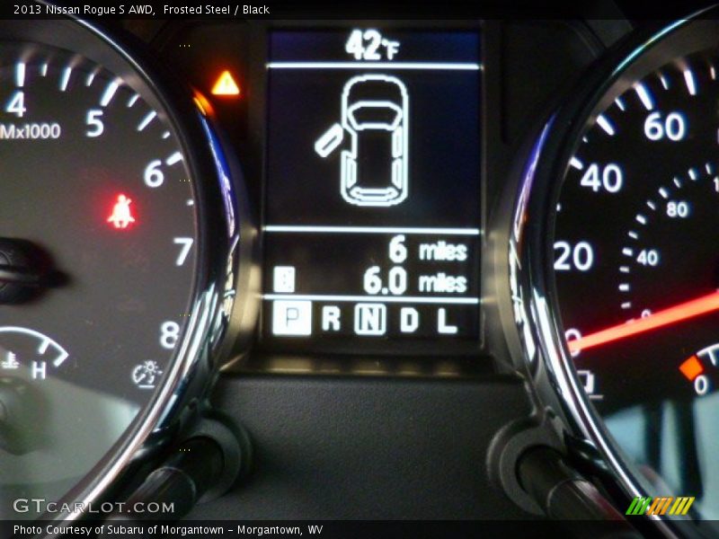 Frosted Steel / Black 2013 Nissan Rogue S AWD