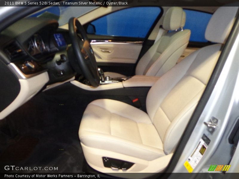 Titanium Silver Metallic / Oyster/Black 2011 BMW 5 Series 528i Sedan