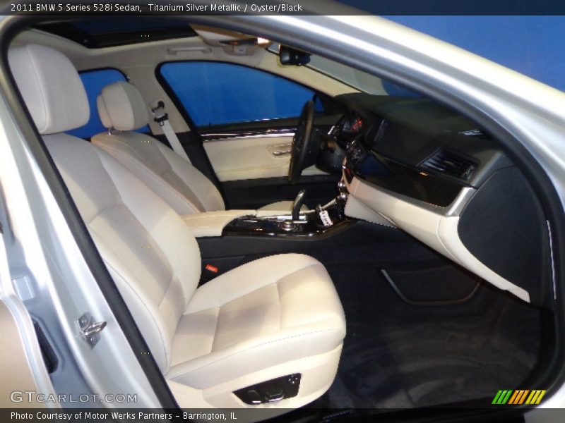 Titanium Silver Metallic / Oyster/Black 2011 BMW 5 Series 528i Sedan