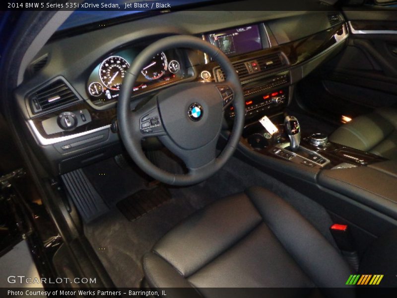Jet Black / Black 2014 BMW 5 Series 535i xDrive Sedan