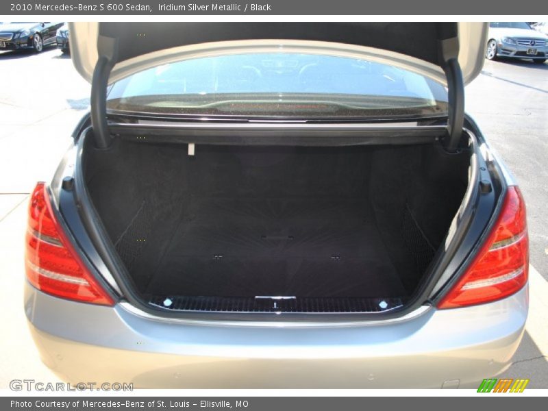  2010 S 600 Sedan Trunk