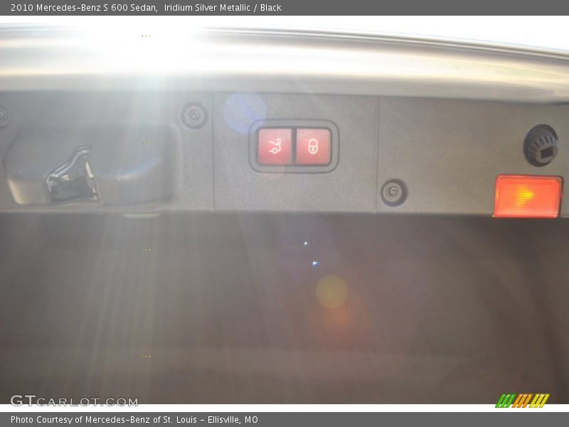 Iridium Silver Metallic / Black 2010 Mercedes-Benz S 600 Sedan