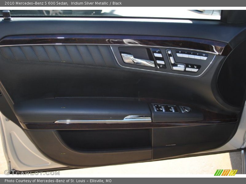 Door Panel of 2010 S 600 Sedan