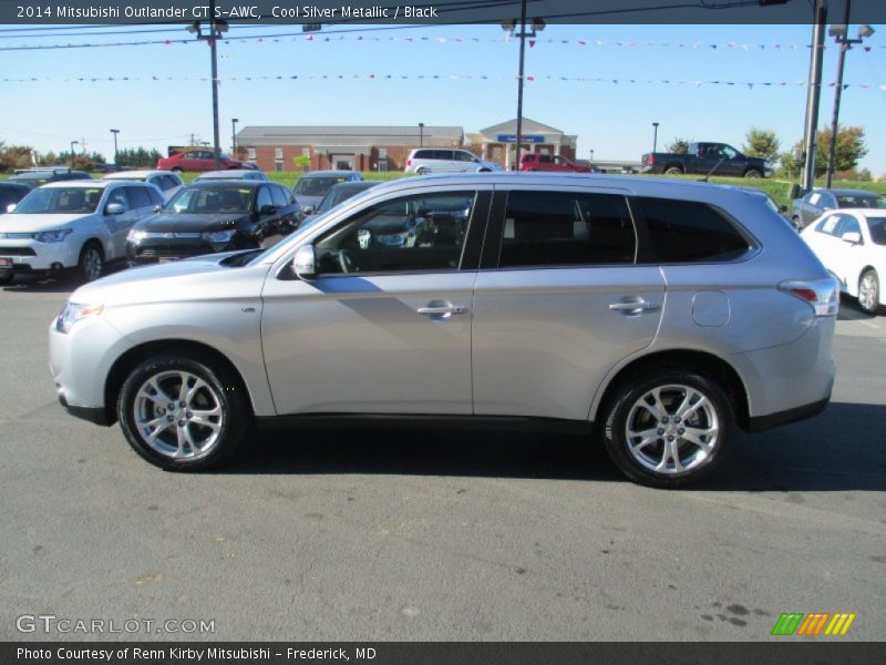 Cool Silver Metallic / Black 2014 Mitsubishi Outlander GT S-AWC