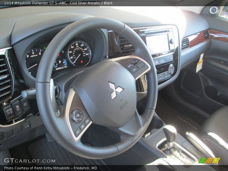 Cool Silver Metallic / Black 2014 Mitsubishi Outlander GT S-AWC