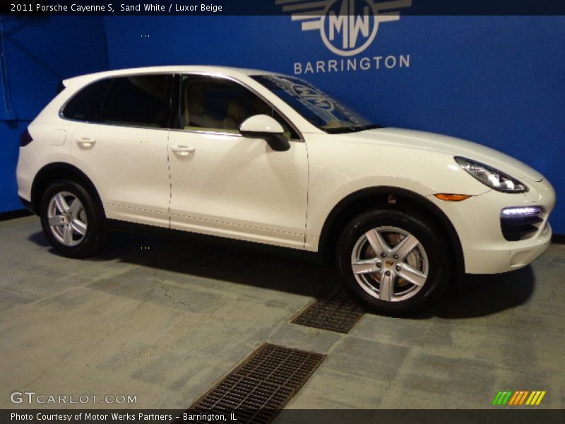 Sand White / Luxor Beige 2011 Porsche Cayenne S