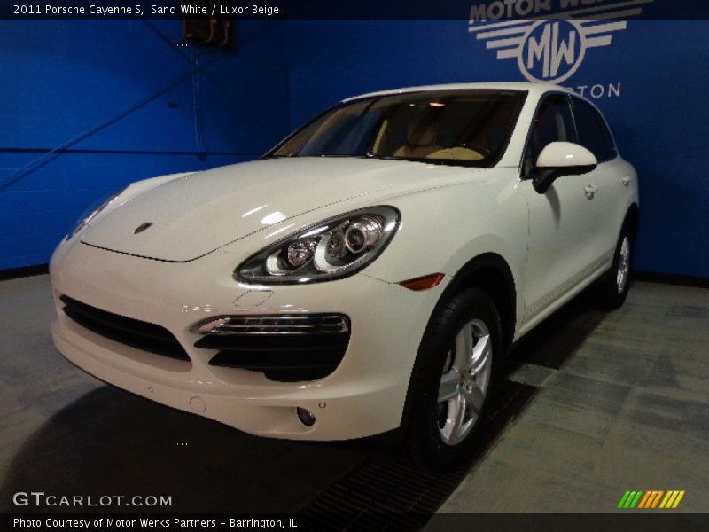 Sand White / Luxor Beige 2011 Porsche Cayenne S