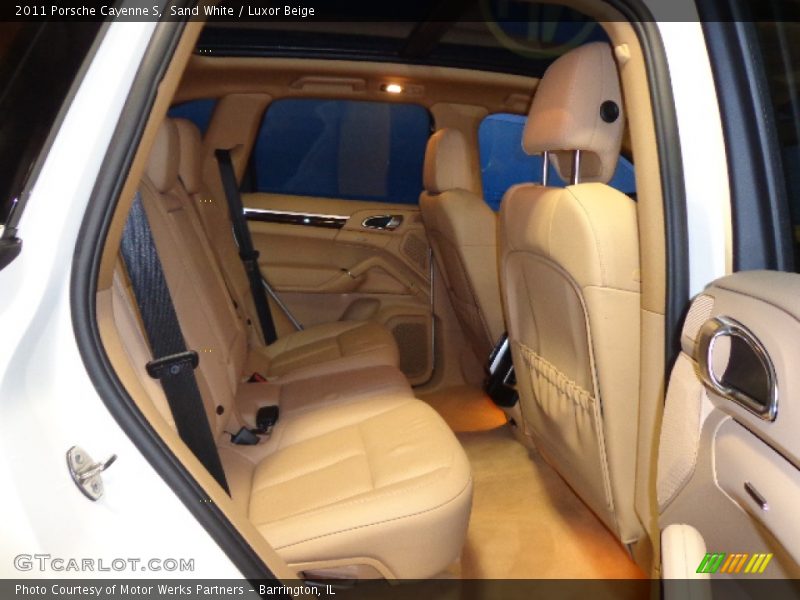Sand White / Luxor Beige 2011 Porsche Cayenne S