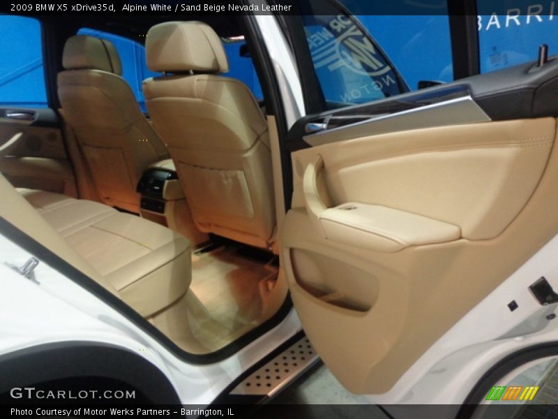 Alpine White / Sand Beige Nevada Leather 2009 BMW X5 xDrive35d