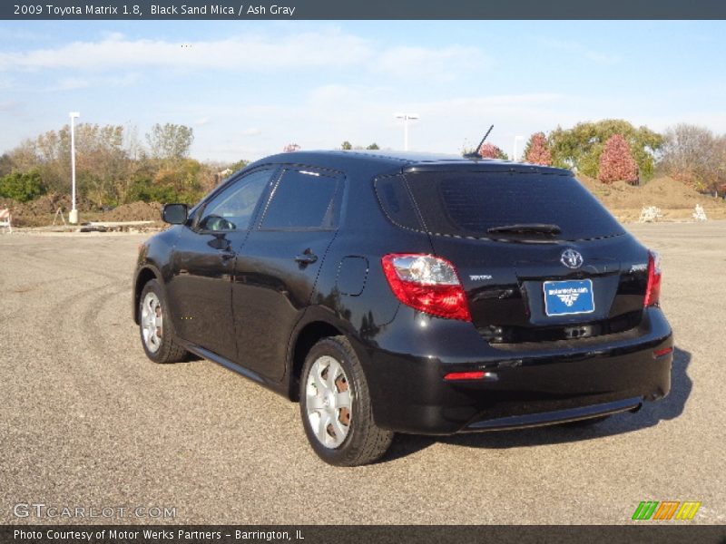 Black Sand Mica / Ash Gray 2009 Toyota Matrix 1.8
