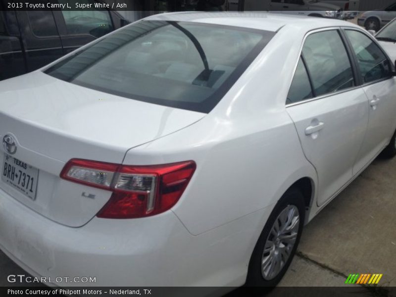 Super White / Ash 2013 Toyota Camry L