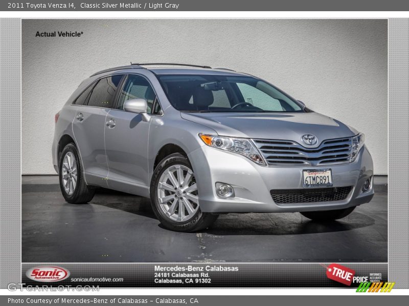 Classic Silver Metallic / Light Gray 2011 Toyota Venza I4