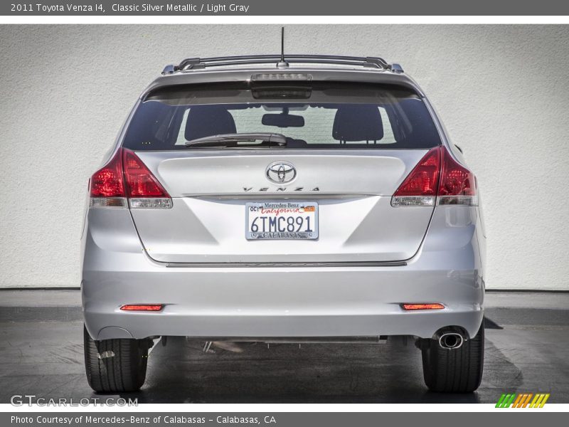 Classic Silver Metallic / Light Gray 2011 Toyota Venza I4