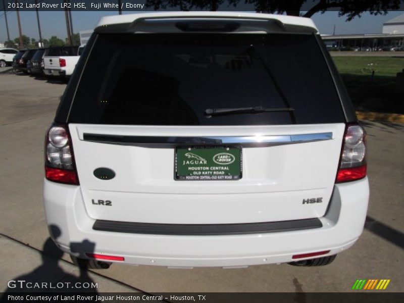 Fuji White / Ebony 2012 Land Rover LR2 HSE