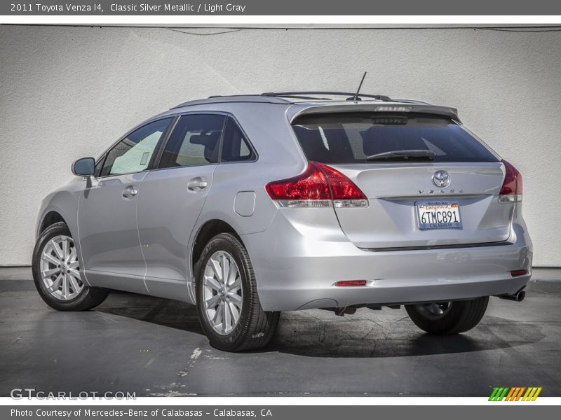 Classic Silver Metallic / Light Gray 2011 Toyota Venza I4