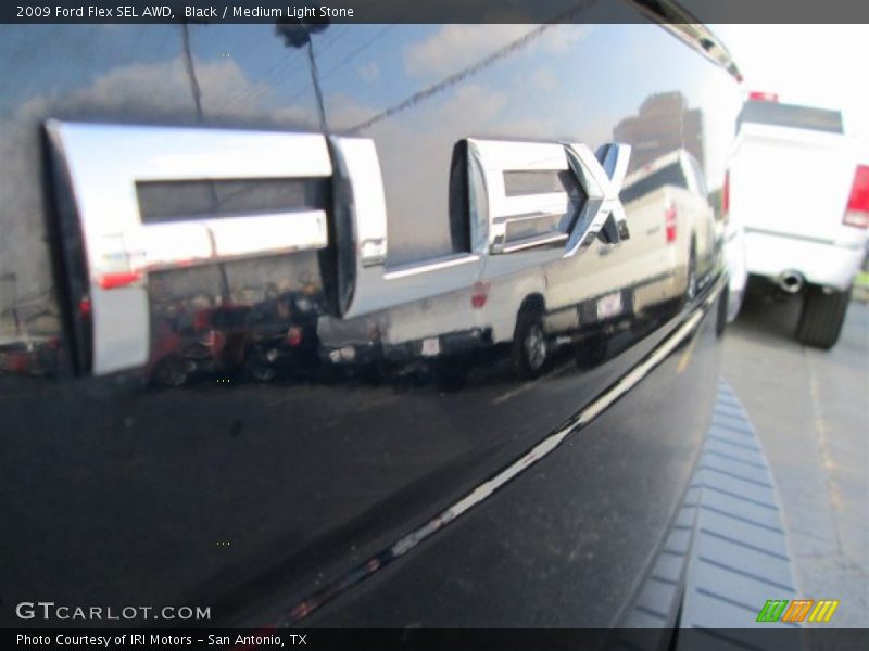 Black / Medium Light Stone 2009 Ford Flex SEL AWD