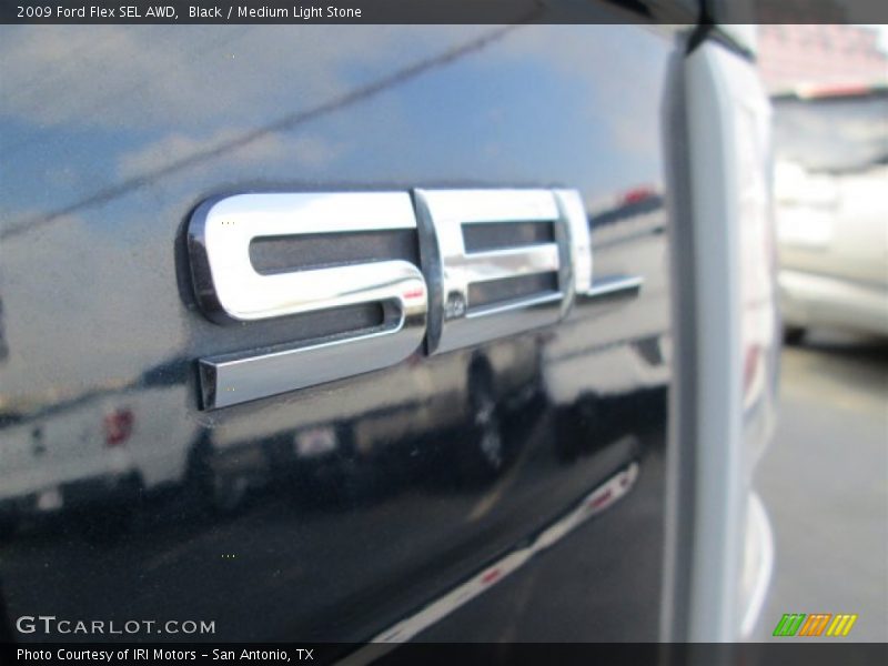 Black / Medium Light Stone 2009 Ford Flex SEL AWD