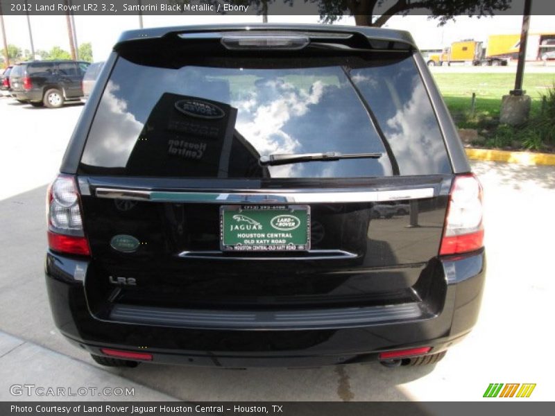 Santorini Black Metallic / Ebony 2012 Land Rover LR2 3.2