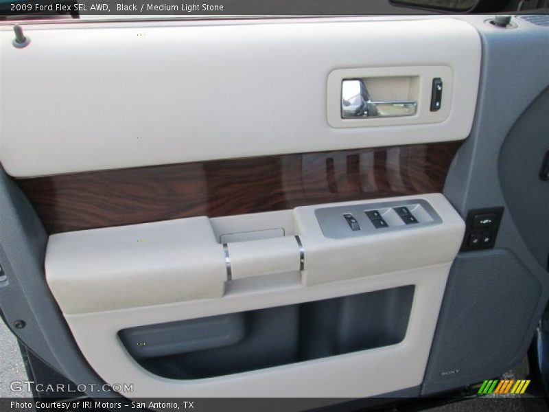 Black / Medium Light Stone 2009 Ford Flex SEL AWD