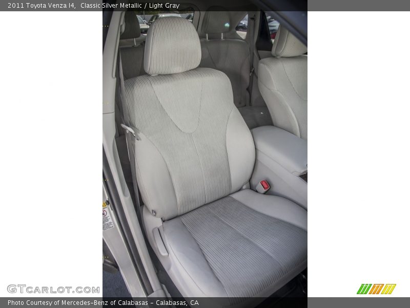 Classic Silver Metallic / Light Gray 2011 Toyota Venza I4