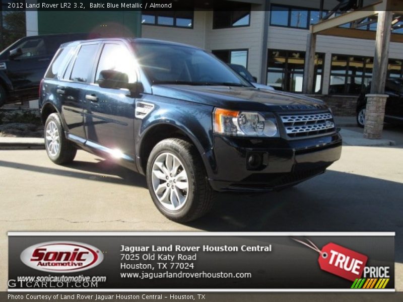 Baltic Blue Metallic / Almond 2012 Land Rover LR2 3.2