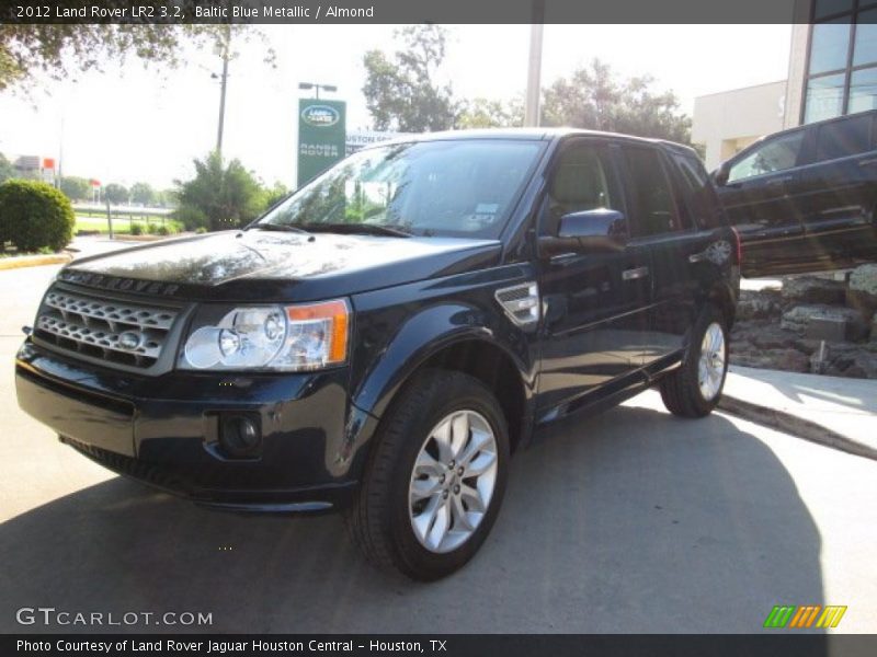 Baltic Blue Metallic / Almond 2012 Land Rover LR2 3.2