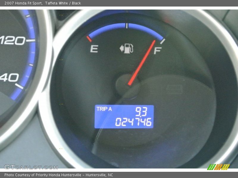 Taffeta White / Black 2007 Honda Fit Sport