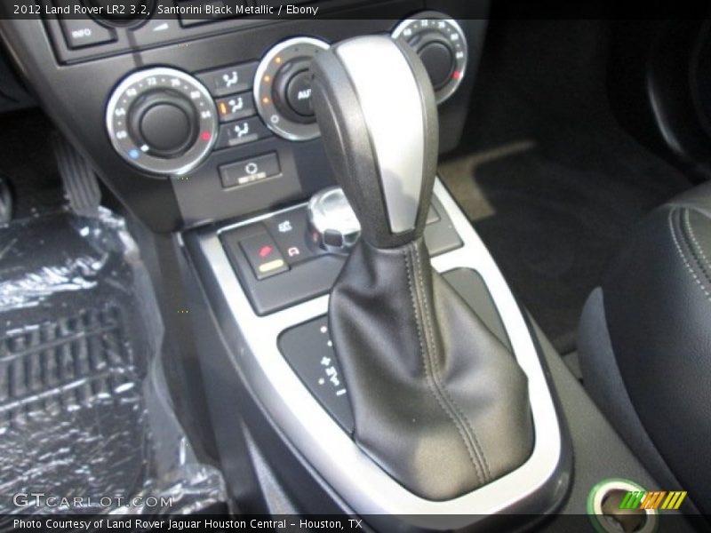 Santorini Black Metallic / Ebony 2012 Land Rover LR2 3.2