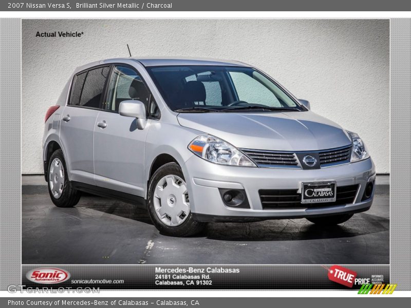 Brilliant Silver Metallic / Charcoal 2007 Nissan Versa S