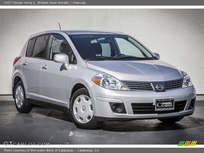 Brilliant Silver Metallic / Charcoal 2007 Nissan Versa S