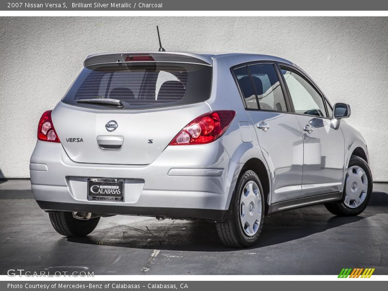 Brilliant Silver Metallic / Charcoal 2007 Nissan Versa S