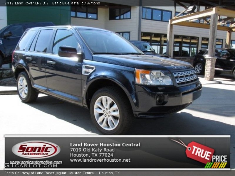 Baltic Blue Metallic / Almond 2012 Land Rover LR2 3.2