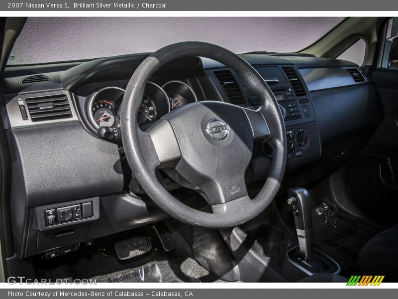 Brilliant Silver Metallic / Charcoal 2007 Nissan Versa S