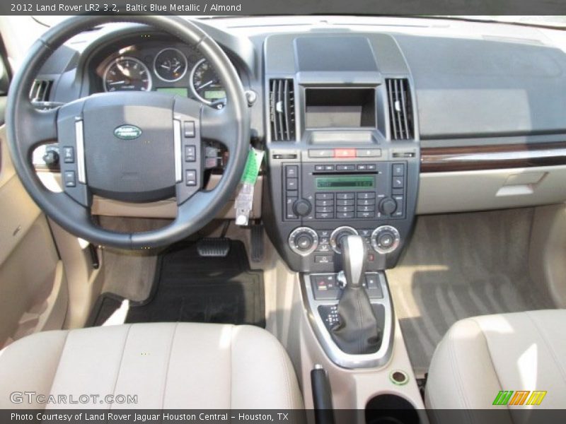 Baltic Blue Metallic / Almond 2012 Land Rover LR2 3.2