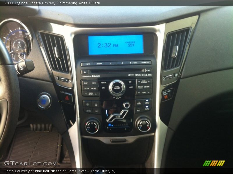 Shimmering White / Black 2011 Hyundai Sonata Limited