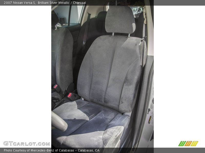 Brilliant Silver Metallic / Charcoal 2007 Nissan Versa S