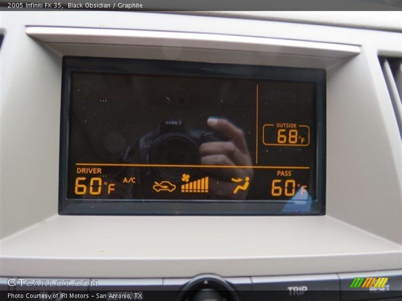Black Obsidian / Graphite 2005 Infiniti FX 35