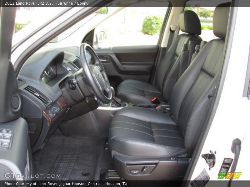 Fuji White / Ebony 2012 Land Rover LR2 3.2
