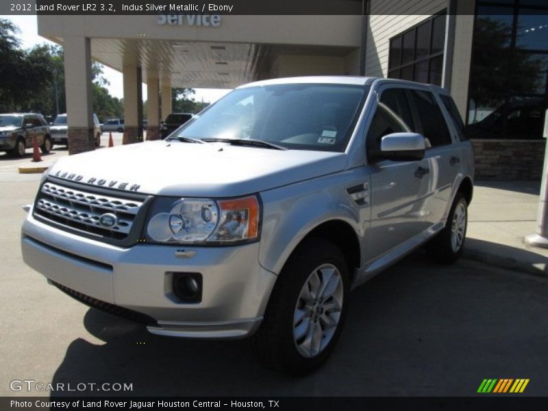 Indus Silver Metallic / Ebony 2012 Land Rover LR2 3.2