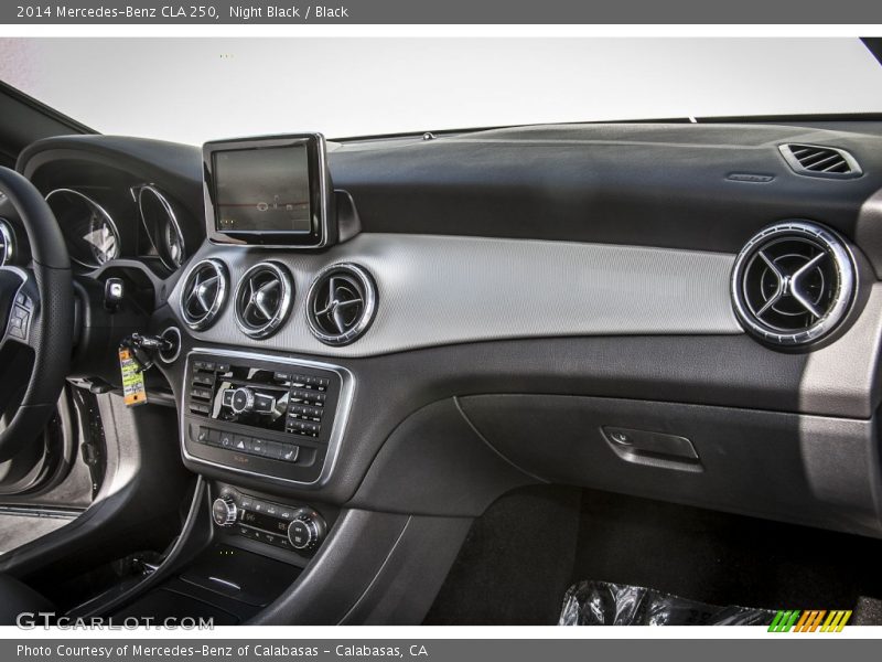 Night Black / Black 2014 Mercedes-Benz CLA 250