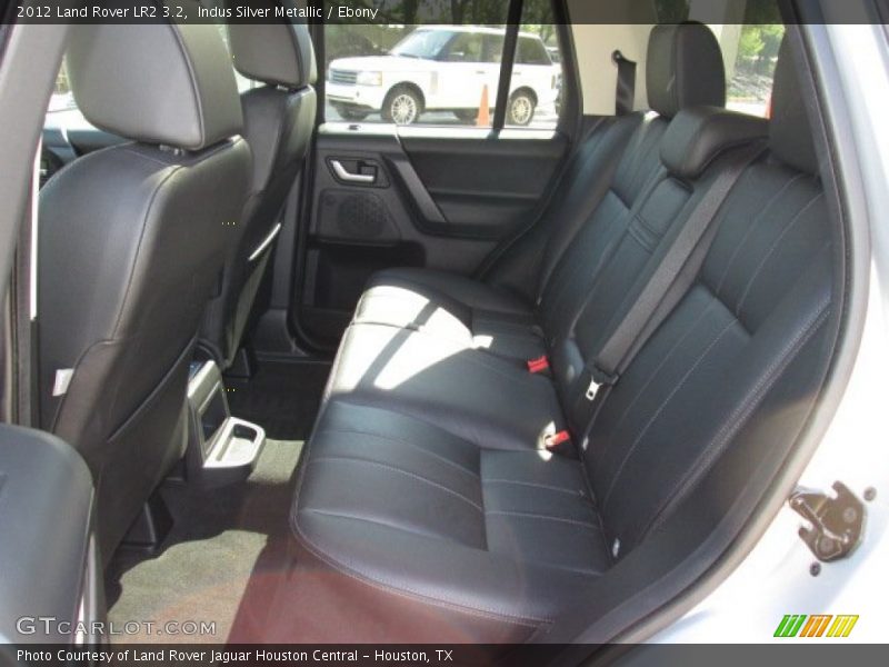 Indus Silver Metallic / Ebony 2012 Land Rover LR2 3.2