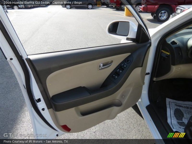 Captiva White / Beige 2009 Hyundai Elantra GLS Sedan
