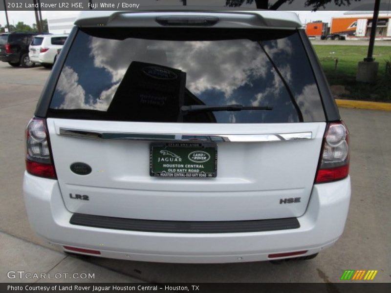 Fuji White / Ebony 2012 Land Rover LR2 HSE