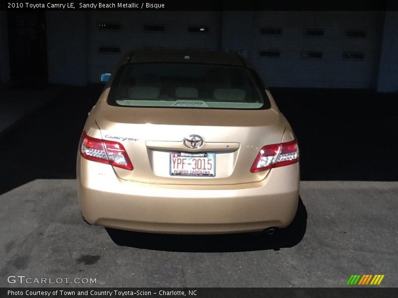 Sandy Beach Metallic / Bisque 2010 Toyota Camry LE