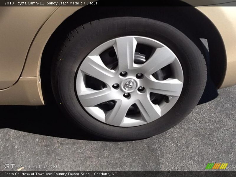 Sandy Beach Metallic / Bisque 2010 Toyota Camry LE