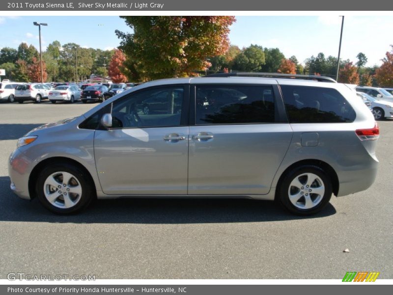 Silver Sky Metallic / Light Gray 2011 Toyota Sienna LE