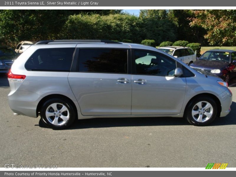 Silver Sky Metallic / Light Gray 2011 Toyota Sienna LE