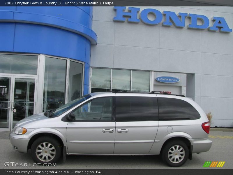 Bright Silver Metallic / Taupe 2002 Chrysler Town & Country EX