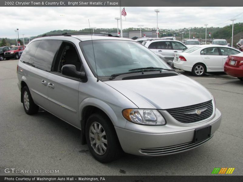Bright Silver Metallic / Taupe 2002 Chrysler Town & Country EX