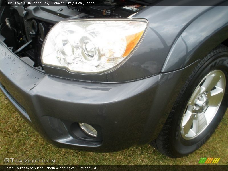 Galactic Gray Mica / Stone 2009 Toyota 4Runner SR5